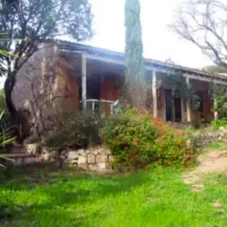 Maison Cosy Avec Vue Sur La A Pietrosella, 60 M².